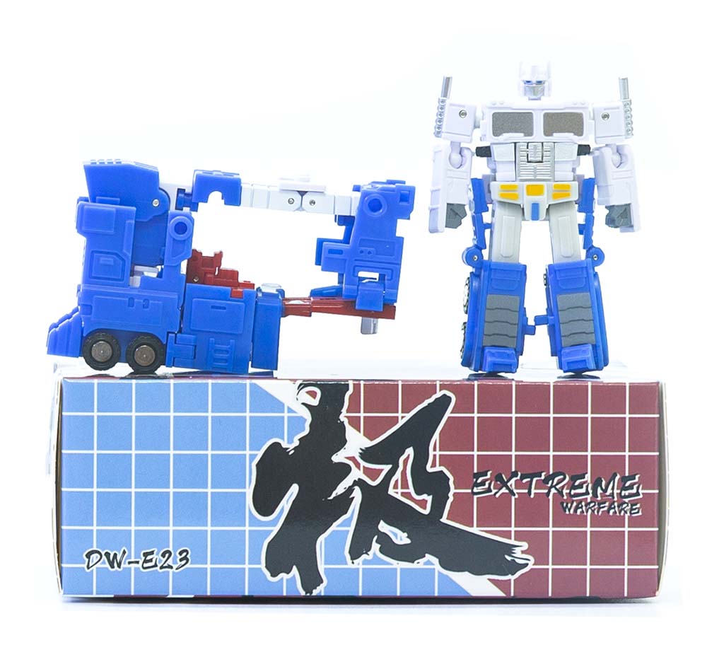 thumbnail image 2 of DR. WU DW-E23 Mini Magnus Tactical Commander Action Figure – 6cm ABS Robot, Series 6cm 2 of 6