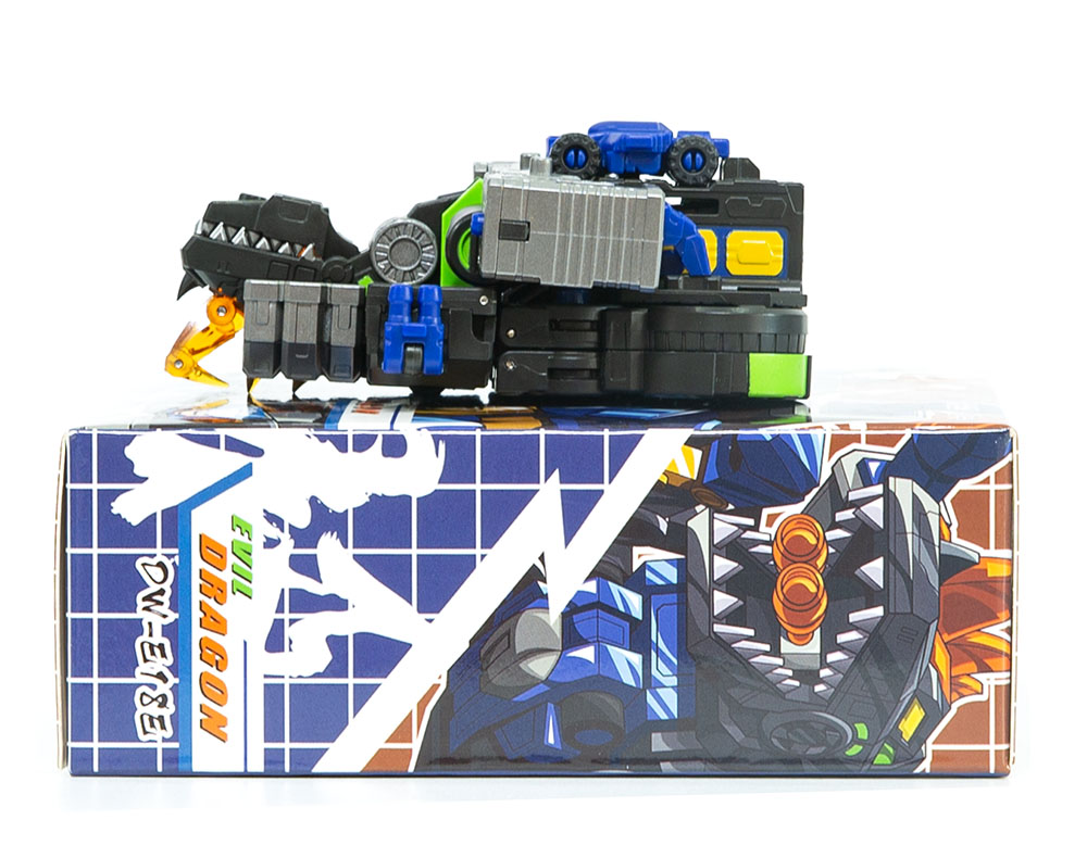 Dr Wu Customs DW-E18E Evil Dragon Trypticon GIGASTORM Action